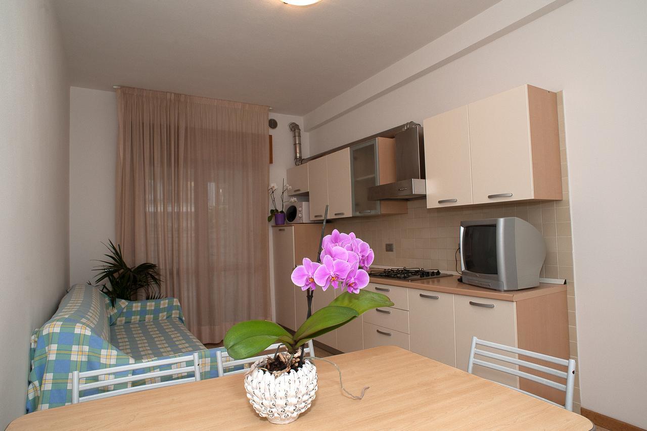 Residence Ca D'Oro Lido di Jesolo Luaran gambar