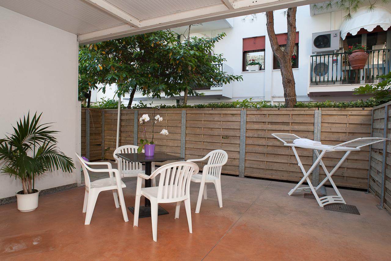 Residence Ca D'Oro Lido di Jesolo Luaran gambar